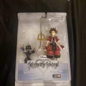 KINGDOM HEARTS GAMESTOP ACTION FIGURES